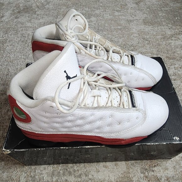 7.5W Air Jordan 13 Retro Sneakers (6Y) - Picture 6 of 8